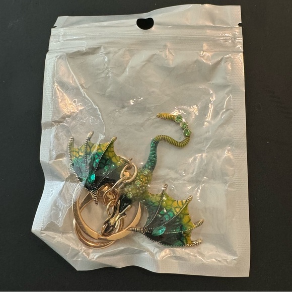 NWT Dragon Jeweled Keychain - Picture 10 of 11